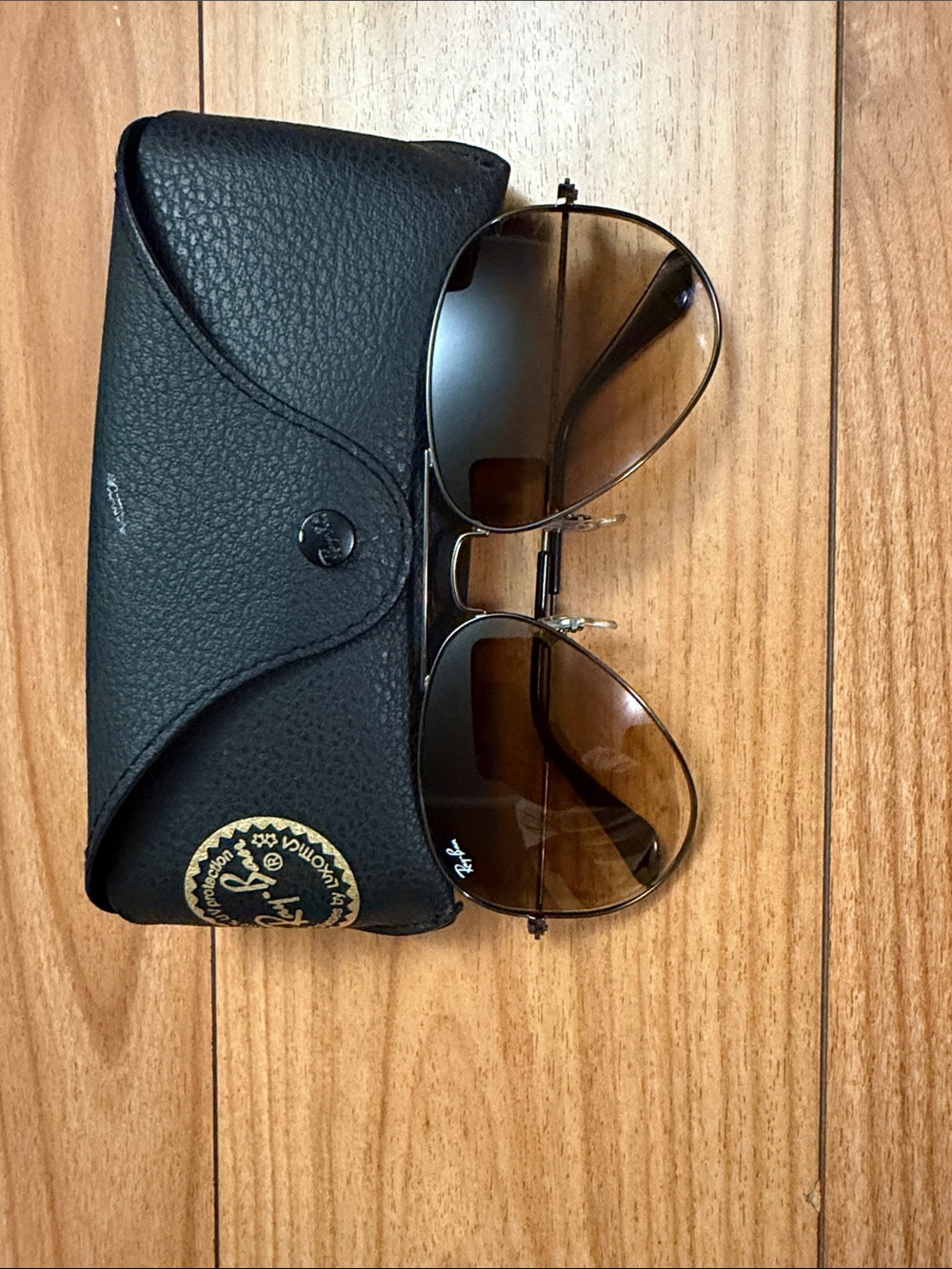 Ray-Ban Aviator Sunglasses - Black Case, Brown Lenses
